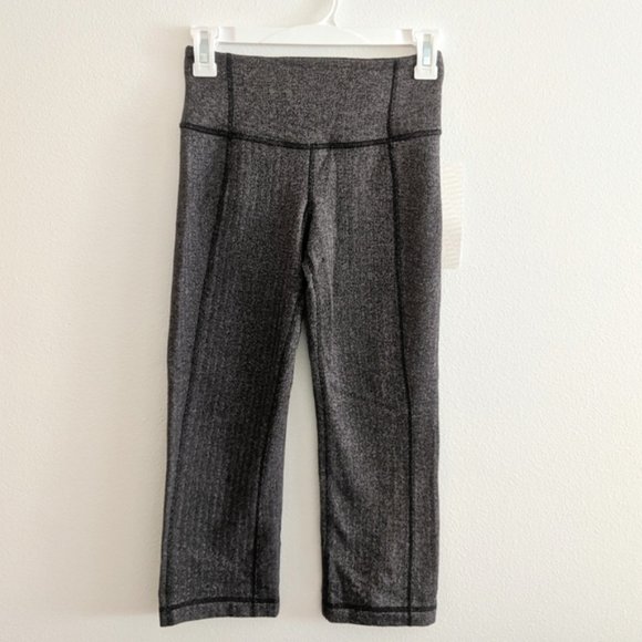 NWT Lululemon Gather and Crow Crop II Herringbone Gray and Black Pant Size 2 - Picture 2 of 7